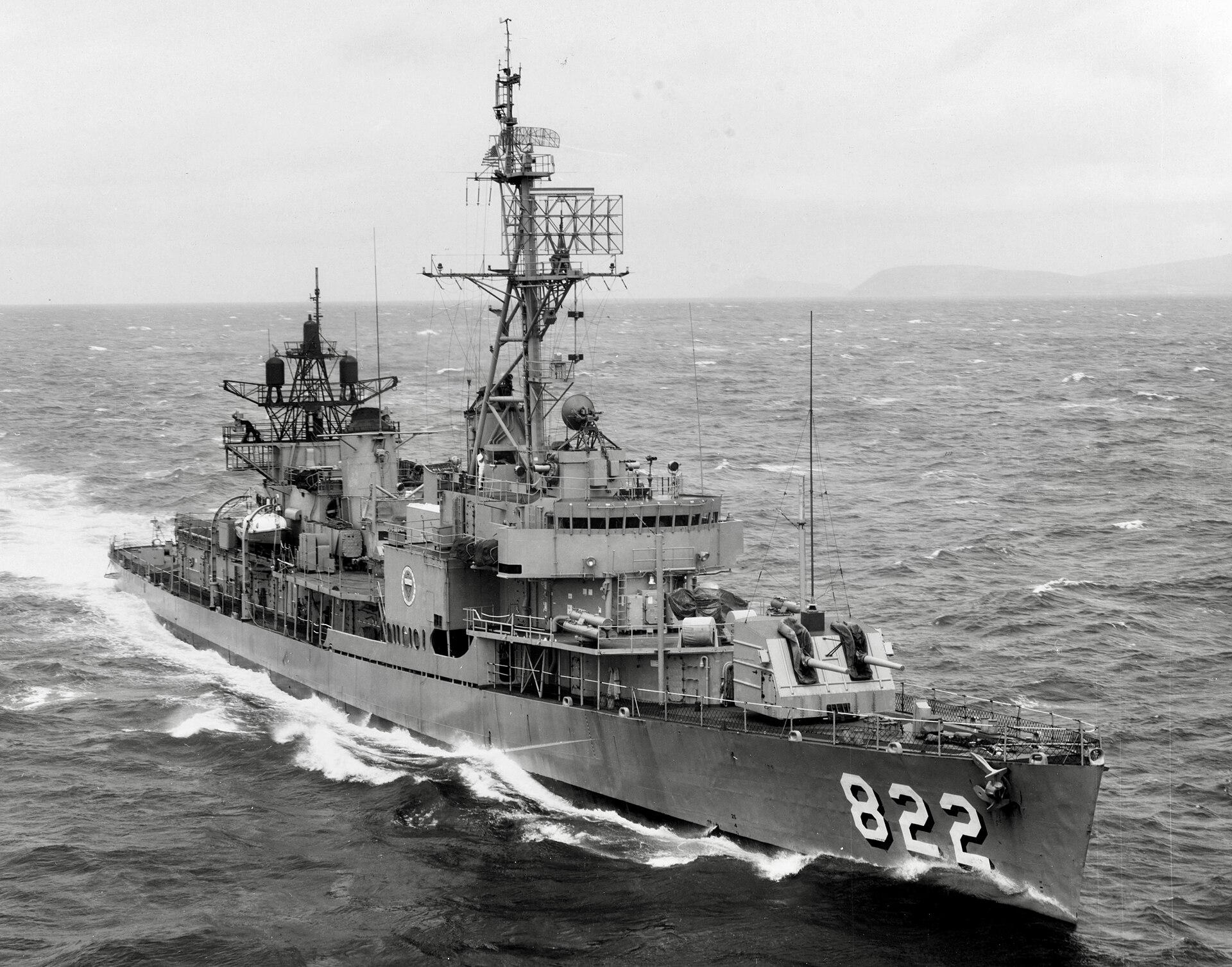 USS McCard (DD-822)