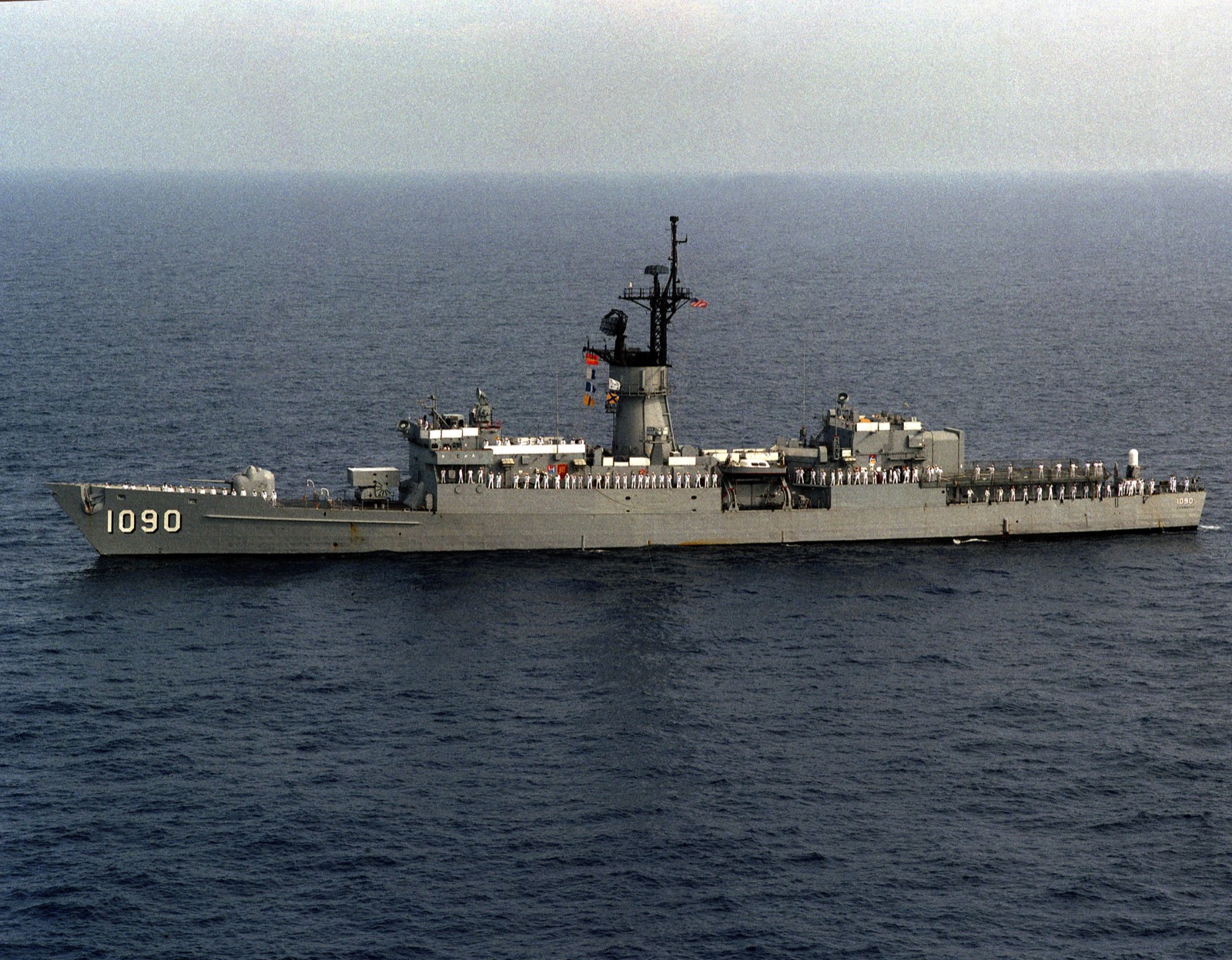USS Ainsworth (FF-1090)