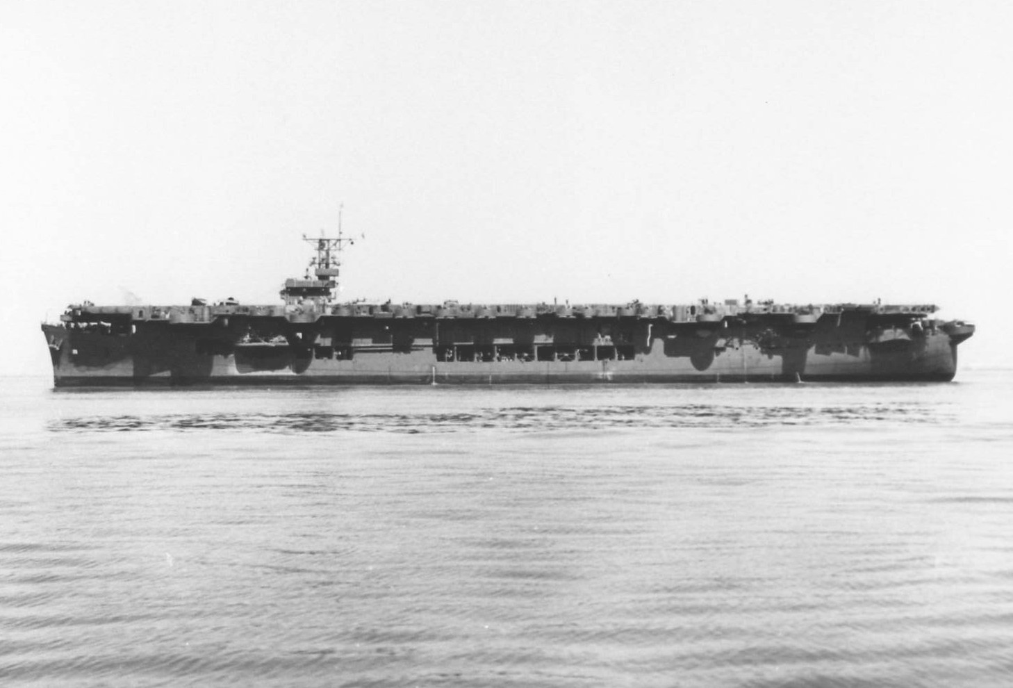 USS Chenango (CVE-28)