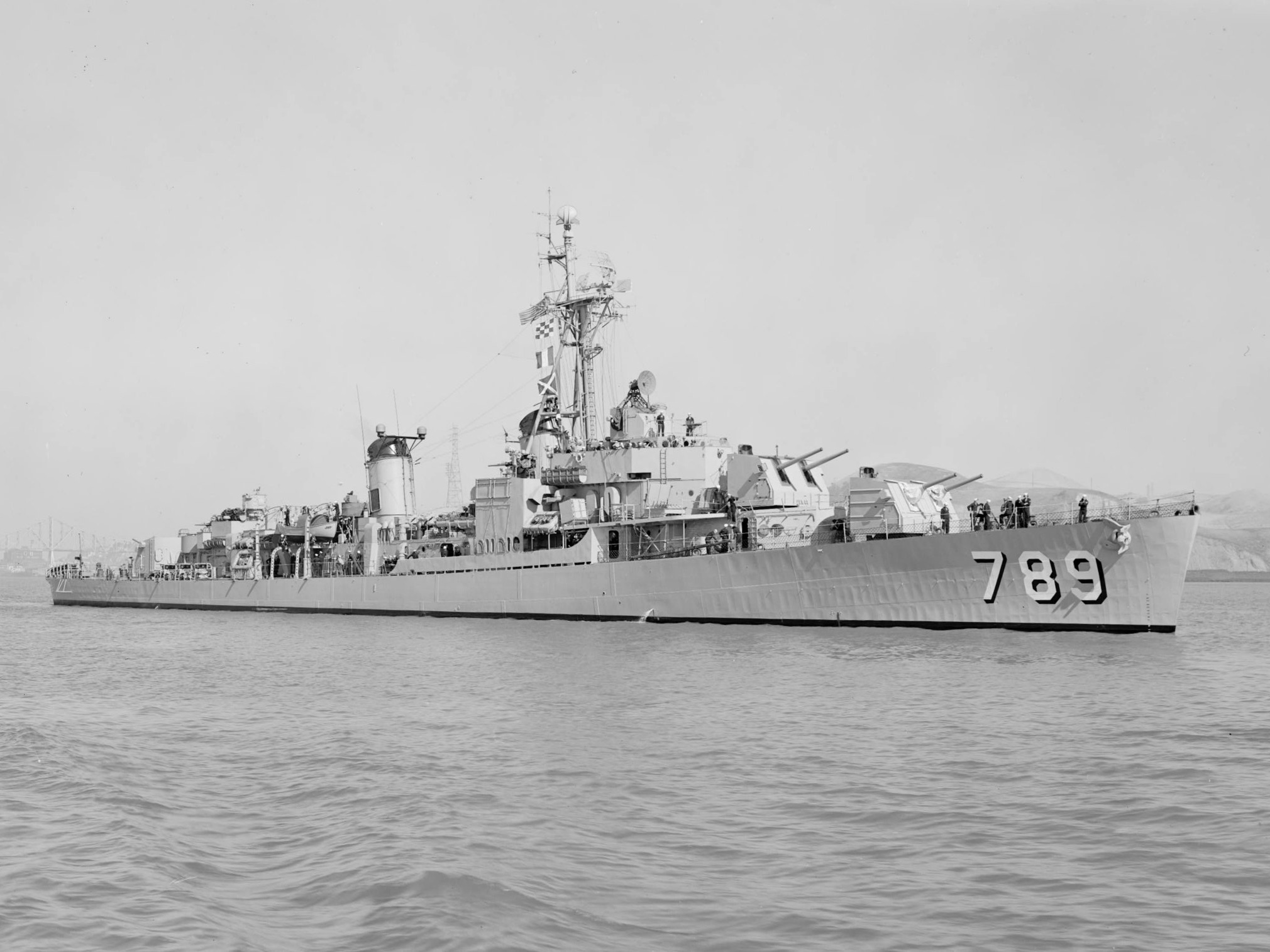 USS Eversole (DD-789)