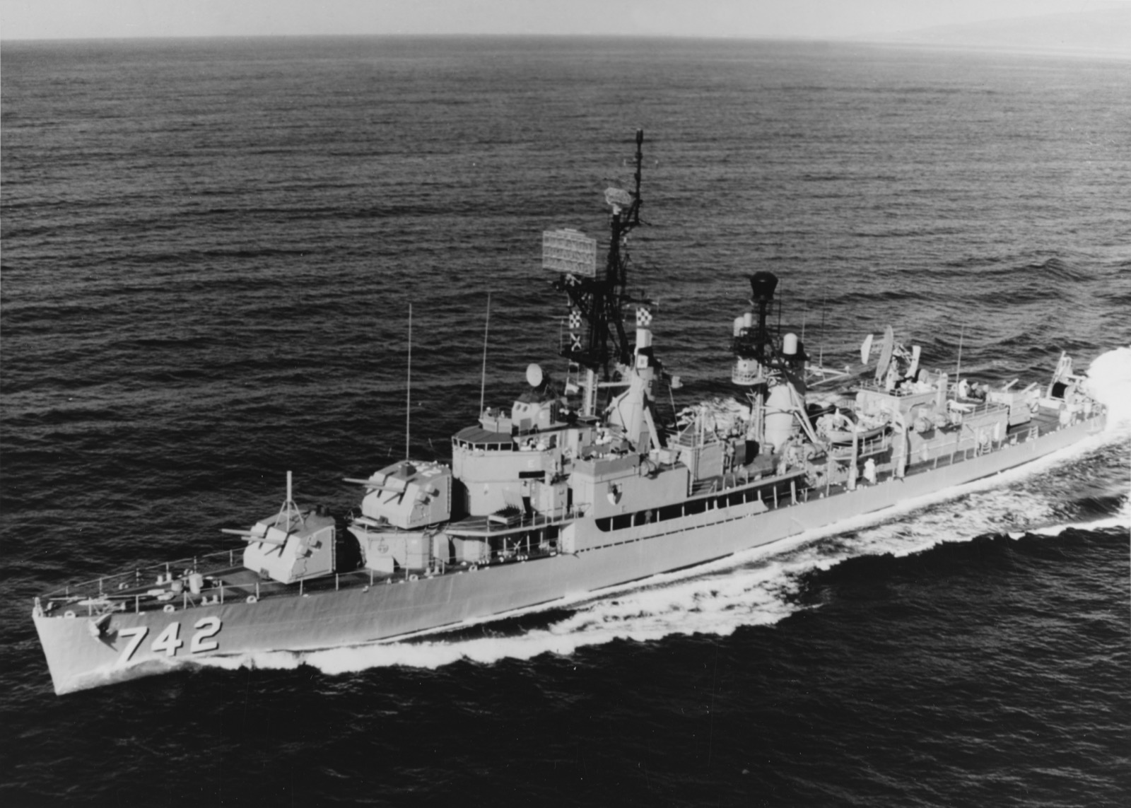 USS Frank Knox (DD-742)