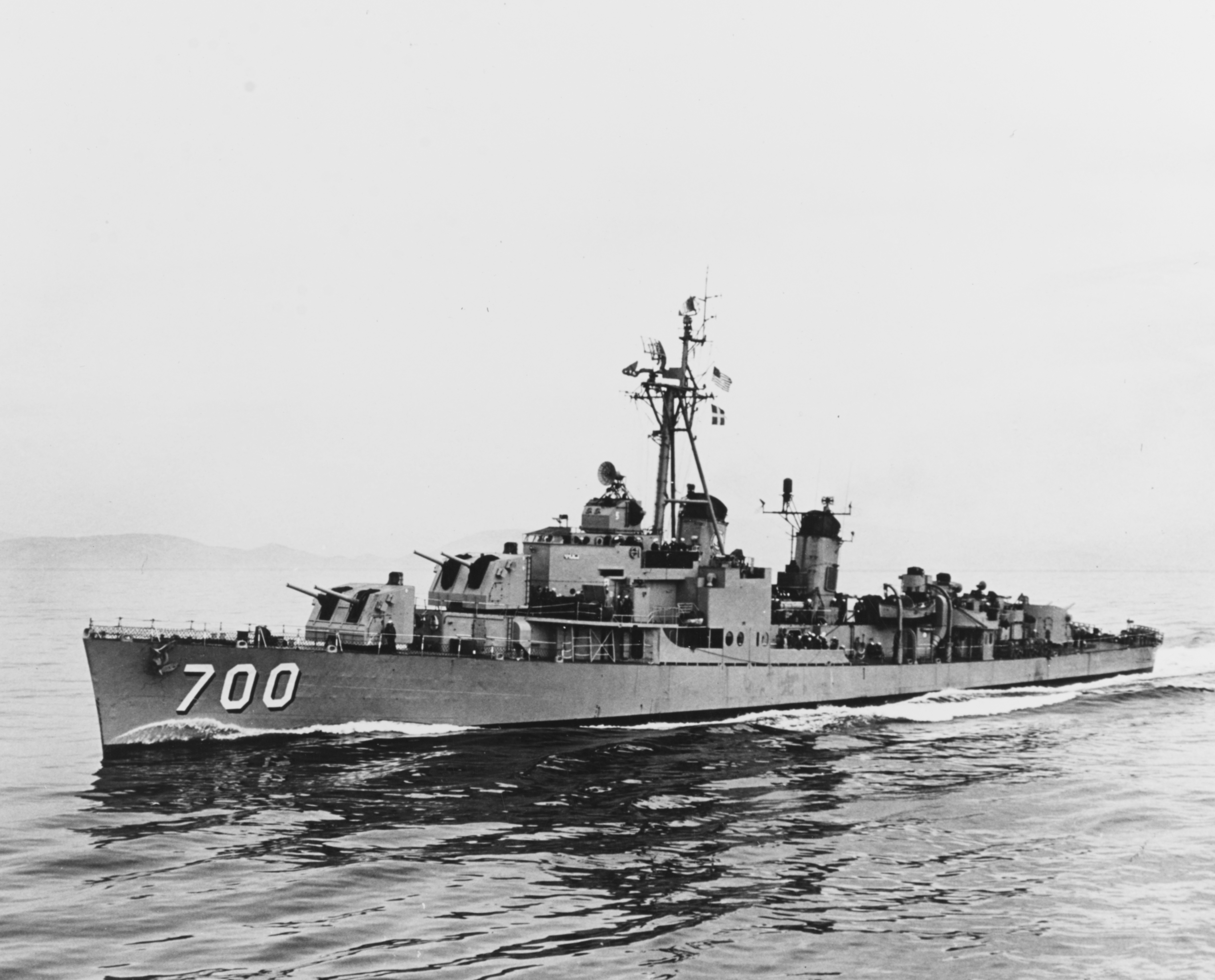 USS Haynsworth (DD-700)
