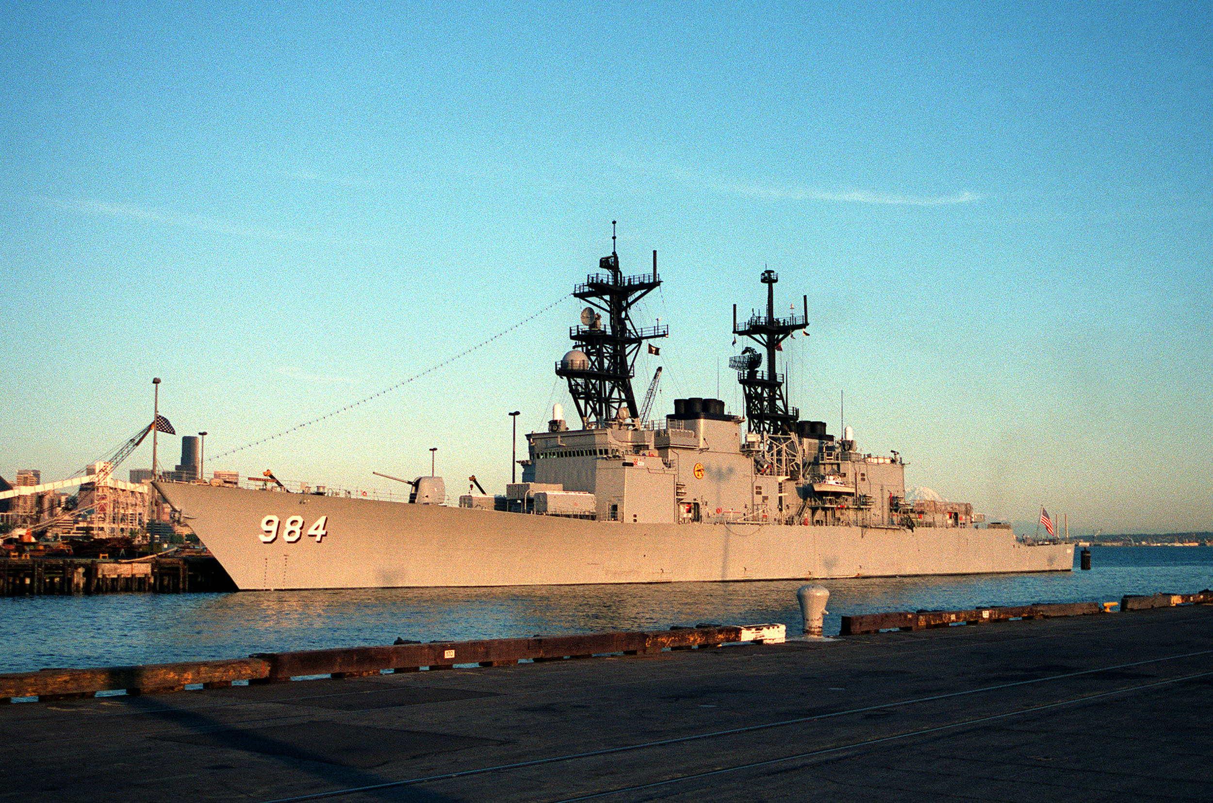 USS Leftwich (DD-984)